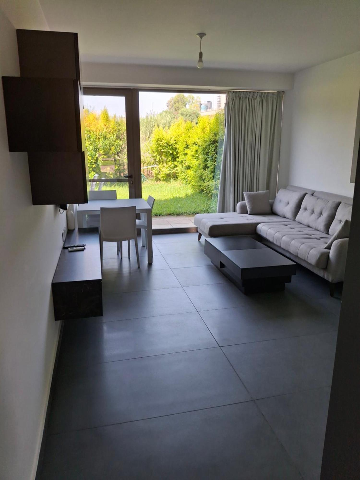 Siwar Center Apartment Jounieh